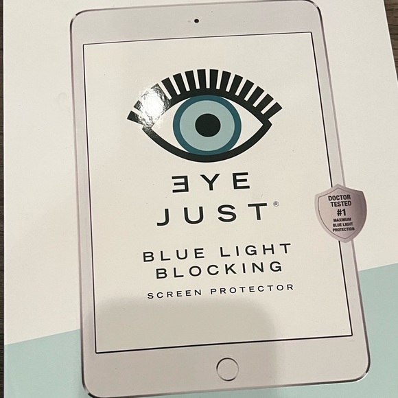 EyeJust iPad blue light screen protector - Picture 2 of 4